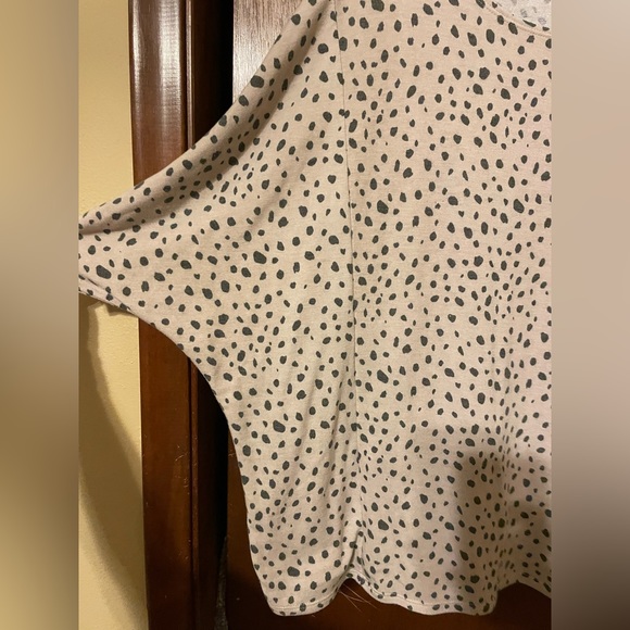 Cream dot printed tee - Picture 4 of 4